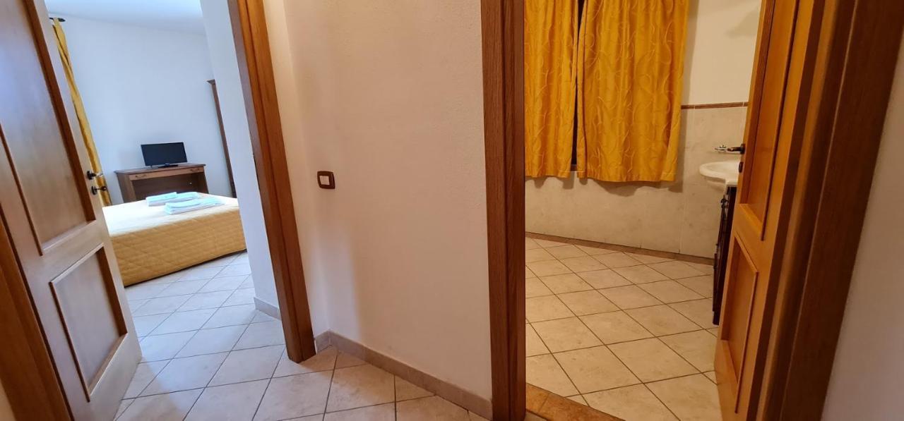 Oasi Del Grillo Aparthotel Castelnuovo Berardenga Exterior foto