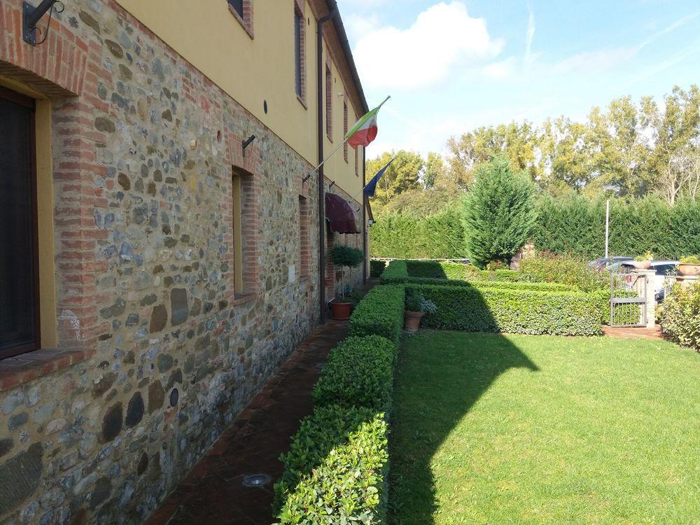 Oasi Del Grillo Aparthotel Castelnuovo Berardenga Exterior foto