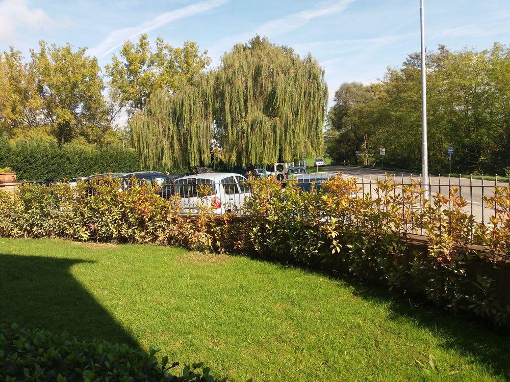 Oasi Del Grillo Aparthotel Castelnuovo Berardenga Exterior foto