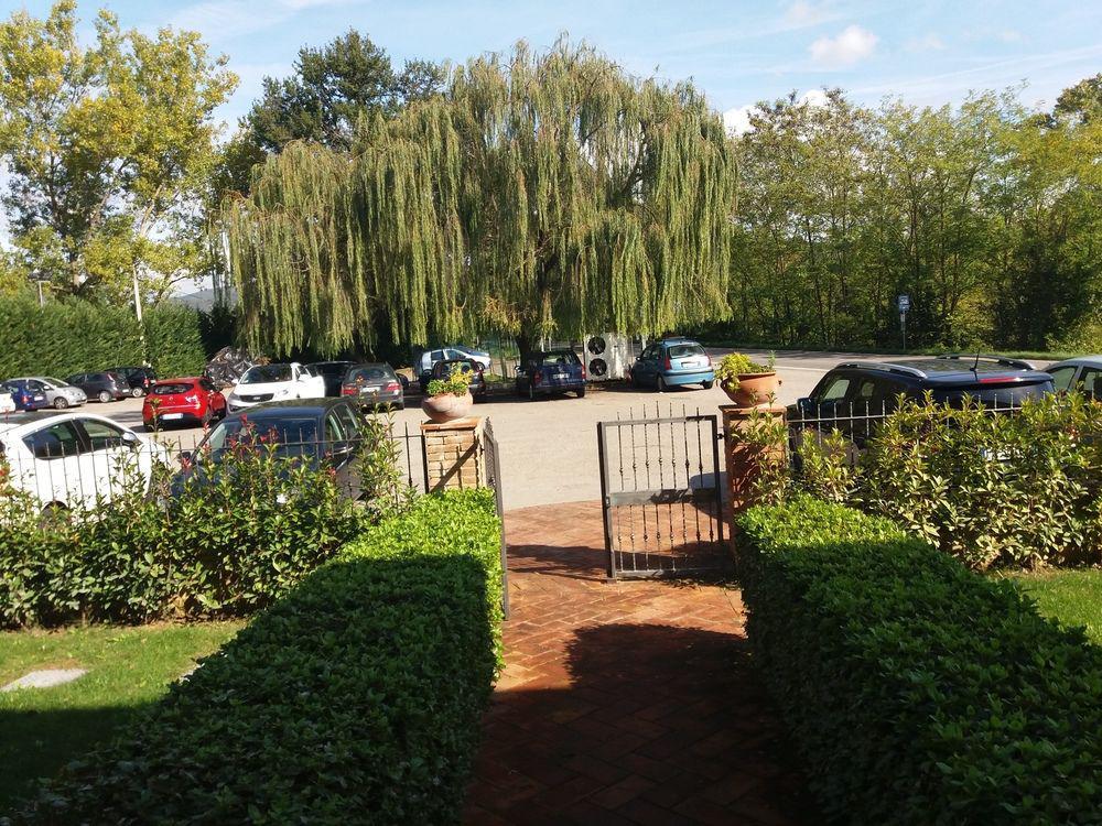 Oasi Del Grillo Aparthotel Castelnuovo Berardenga Exterior foto