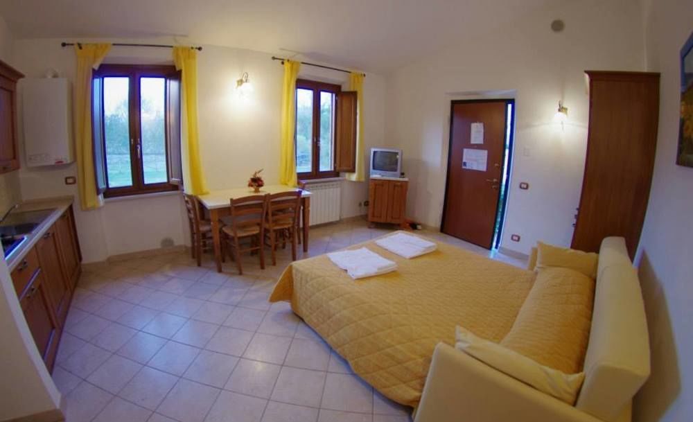 Oasi Del Grillo Aparthotel Castelnuovo Berardenga Exterior foto