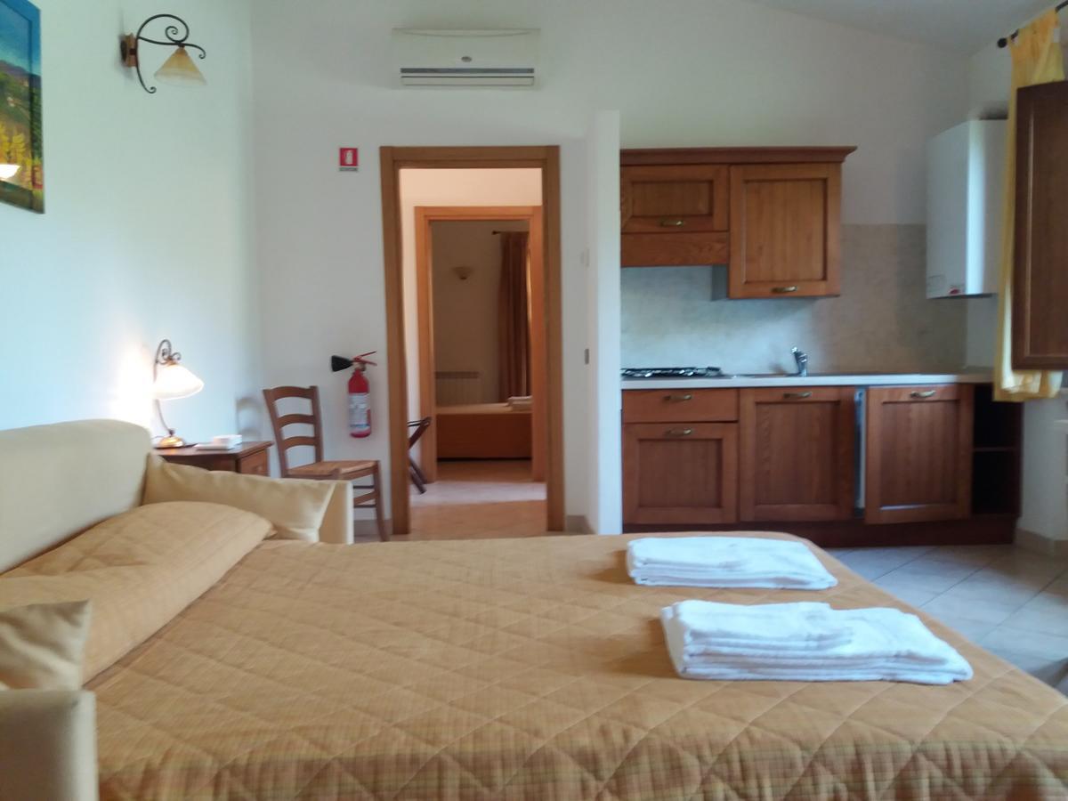 Oasi Del Grillo Aparthotel Castelnuovo Berardenga Exterior foto