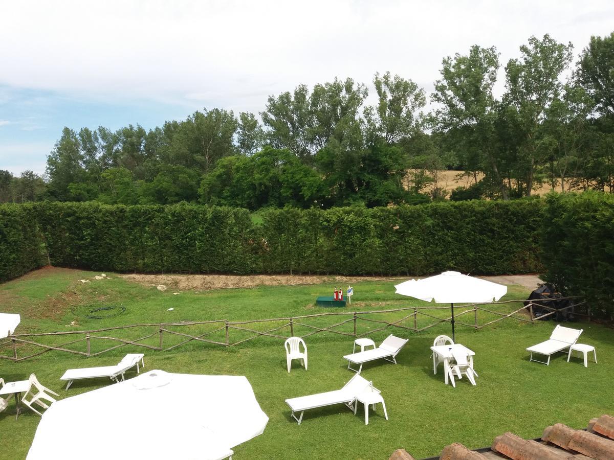 Oasi Del Grillo Aparthotel Castelnuovo Berardenga Exterior foto